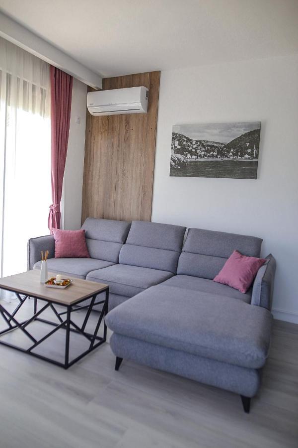 Allure Apartments Улцин Екстериор снимка