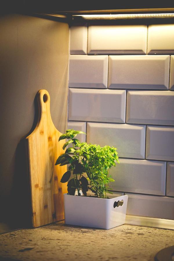 Allure Apartments Улцин Екстериор снимка