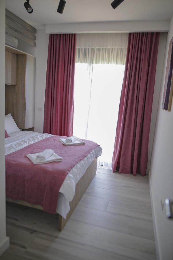 Allure Apartments Улцин Екстериор снимка